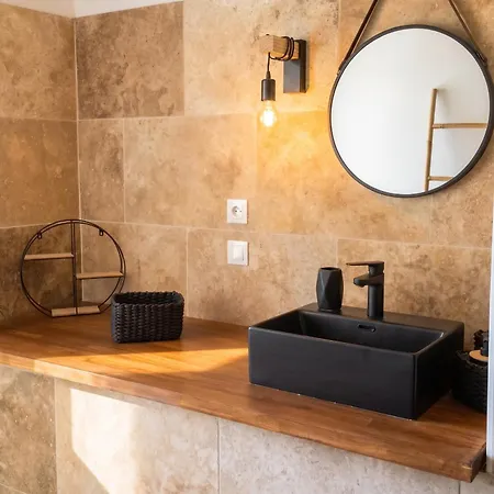 Maison De 3 A A 800 M De La Avec Sauna Et Jardin Clos * Lanarce
