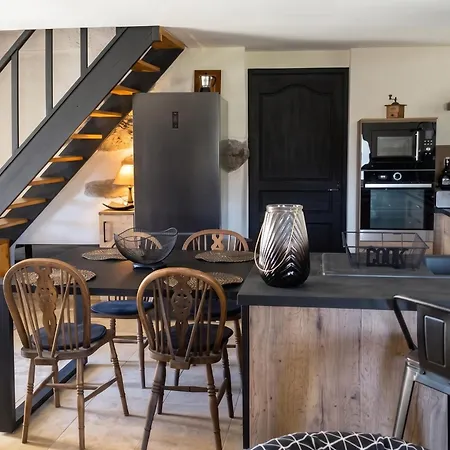 Maison De 3 A A 800 M De La Avec Sauna Et Jardin Clos Hébergement de vacances Lanarce