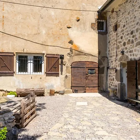 Maison De 3 A A 800 M De La Avec Sauna Et Jardin Clos Hébergement de vacances Lanarce
